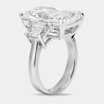 17.00 cts Radiant Cut and Trapazoid Lab Grown Diamond 18k White Gold Ring Size 52
