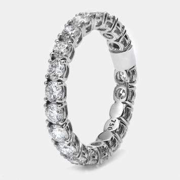 مملوكة مسبقًا 2.25 cts Round Brilliant Lab Grown Diamonds 18k White Gold Eternity Band Ring Size 52