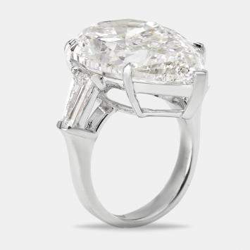 Pre Owned 16.00 cts Pear and Trapezoid Lab Grown Diamond 18k White Gold Ring Size 51