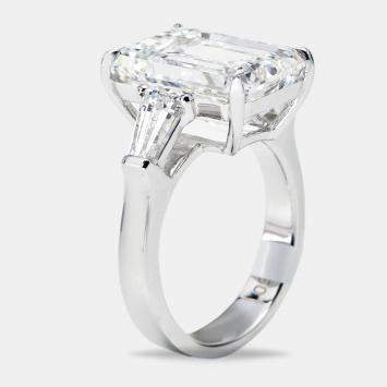 10.00 cts Emerald Cut and Trapezoid Lab Grown Diamond 18k White Gold Ring Size 52