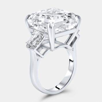Pre Owned 23.2 cts Asscher, Trapezoid and Round Lab Grown Diamond 18k White Gold Ring Size 53