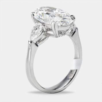 Pre Owned 5.20 cts Oval Brilliant and Pear Lab Grown Diamonds 18k White Gold Ring Size 53