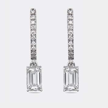 مملوكة مسبقًا 2.3 cts Emerald Cut Round Lab Grown Diamonds 18k White Gold Earrings