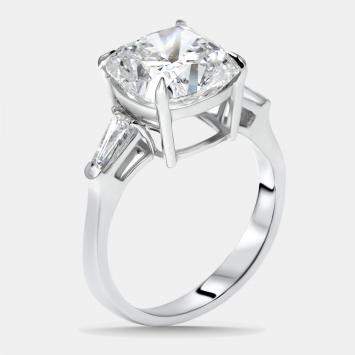 Pre Owned 5.5 cts Cushion, Trapezoid Lab Grown Diamonds 18k White Gold Ring Size 52