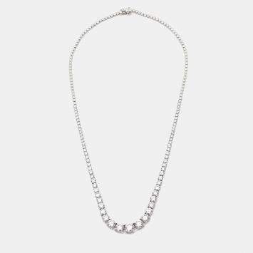 مملوكة مسبقًا 11.00 cts Round Brilliant Cut 18k White Gold Lab Grown Diamonds Graduating Necklace