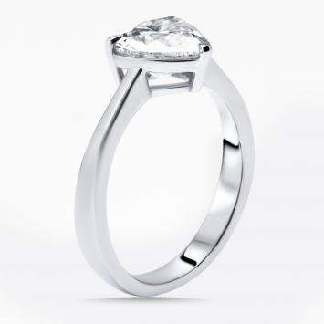 Pre Owned 2.06 cts Heart Lab Grown Diamond 18K White Gold Ring Size 54