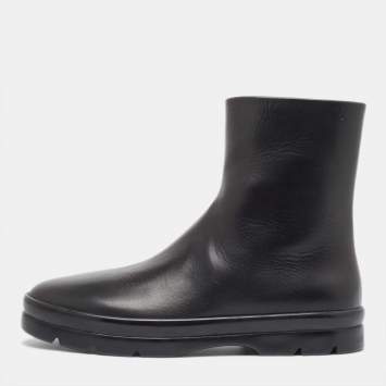 Pre Owned The Row Black Leather Boris Ankle Boots Size 40