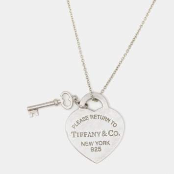 Pre Owned Tiffany & Co. Return To Tiffany Sterling Silver Heart Tag with Key Pendant Necklace