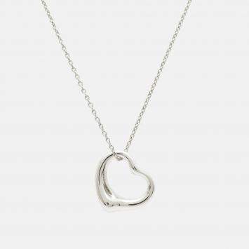 مملوكة مسبقًا Tiffany & Co. Elsa Peretti Open Heart Sterling Silver Necklace
