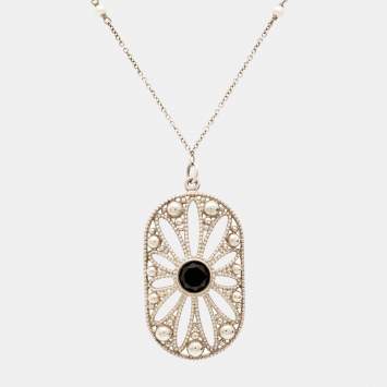 Pre Owned Tiffany & Co. Ziegfeld Collection Cultured Pearl Onyx Silver 925 Daisy Pendant Necklace