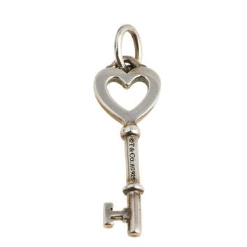 Pre Owned Tiffany & Co. Sterling Silver Heart Key Pendant