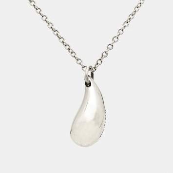 Pre Owned Tiffany & Co. Elsa Peretti Drop Motif Sterling Silver Pendant Necklace