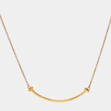 مملوكة مسبقًا Tiffany & Co. T Smile Small 18k Rose Gold Necklace