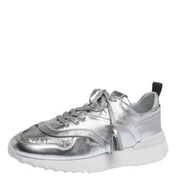 مملوكة مسبقًا Tod's Metallic Sliver Perforated Leather Low Top Sneakers Size 39.5