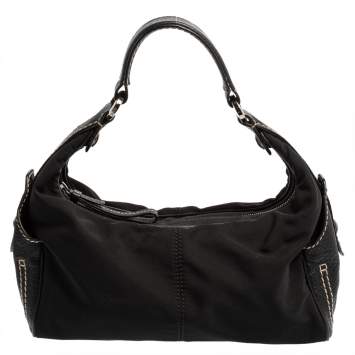 Pre Owned Tod's Black Nylon and Leather Zip Shoulder Bag