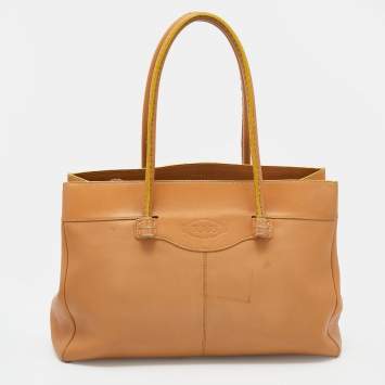 Pre Owned Tod's Beige Leather Medium Mocassino Tote