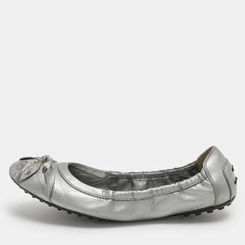 Pre Owned Tod's Silver Leather and Python Trim Bow Scrunch Ballet Flats Size 40