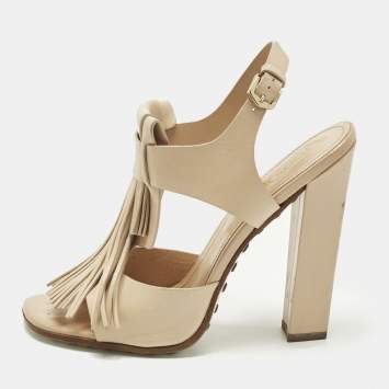 مملوكة مسبقًا Tod's Fringe Size 38 Beige Leather Ankle Strap Sandals
