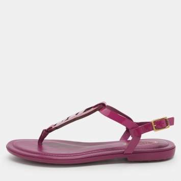 Pre Owned Tod's Size 37 Fuchsia Patent Leather Flat Sandals