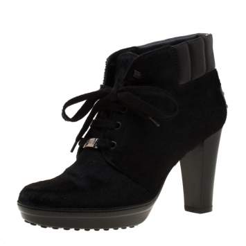 Pre Owned Tod's Black Calf Hair And Leather Trim Lace Up Ankle Boots Size 37.5