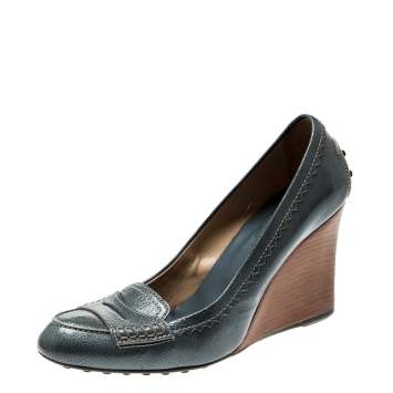Pre Owned Tod's Blue Textured Leather Wedge Heel Penny Loafer Pumps Size 38.5