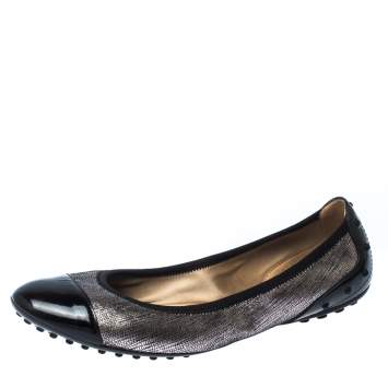 Pre Owned  Tod's Black/Silver Textured Leather Cap Toe Ballet Flats Size 37