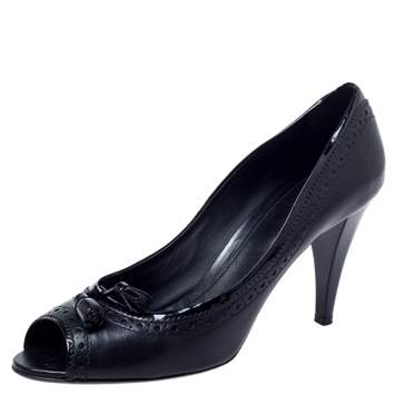 Pre Owned Tod's Black Brogue Leather Tassel Peep Toe Pumps Size 40.5
