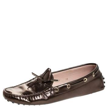 Pre Owned Tod's Metallic Leather Bow Slip On Loafers Size 38