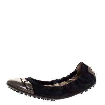 Pre Owned Tod's Black/Grey Leather and Suede Buckle Detail Scrunch Ballet Flats Size 36