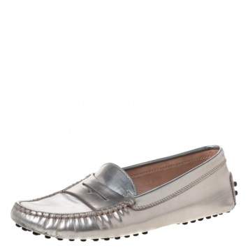 Pre Owned Tod's Metallic Silver Leather Penny Loafers Size 35.5