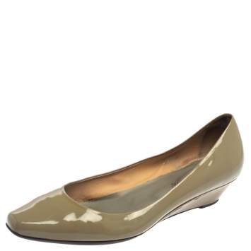 Pre Owned Tod's Green Patent Leather Semi Pointed-Toe Wedges Size 38.5