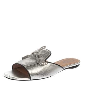 Pre Owned Tod's Metallic Silver Leather Open Toe Flat Slides Size 39