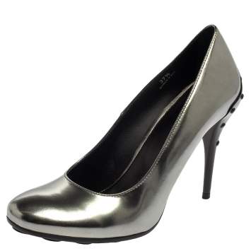 Pre Owned Tod's Silver Patent Leather Round Toe Pumps Size 37.5