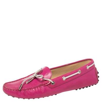 مملوكة مسبقًا Tod's Pink/Silver Leather Gommini Loafers Size 40