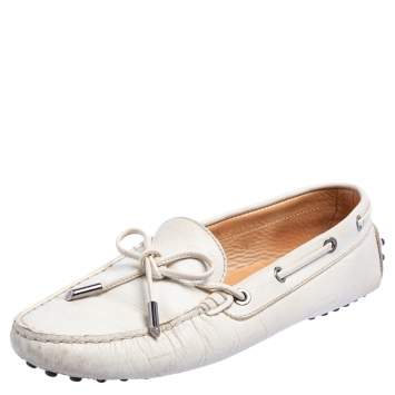 Pre Owned Tod's Off White Leather Gommini  Loafers  Size 38.5