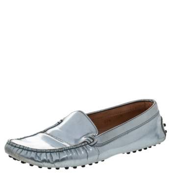 Pre Owned Tod's Metallic Silver Leather Slip On Loafers Size 37.5