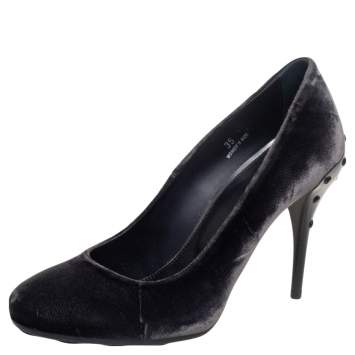 Pre Owned Tod's Grey Velvet Round Toe Pumps Size 35