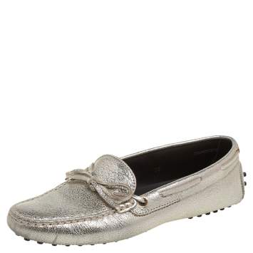 Pre Owned Tod's Gold Crinkled Leather Bow Driving Loafers Size 38