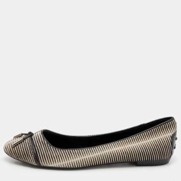 Pre Owned Tod's White/Black Calf Hair And Patent Leather Bow Flats Size 39