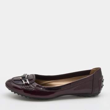 Pre Owned Tod's Burgundy Patent Leather Embellished Ballet Flats Size 38