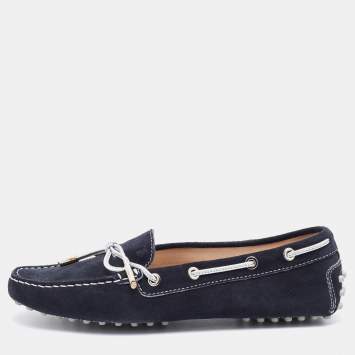 مملوكة مسبقًا Tod's Black/Silver Suede Bow Slip On Loafers Size 39