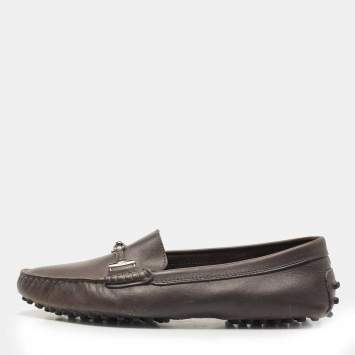 Pre Owned Tod's Black Leather Slip on Loafers Size 39