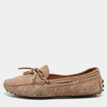 Pre Owned Tod's Beige Suede And Silver Paint Spot Bow Loafers Size 38.5