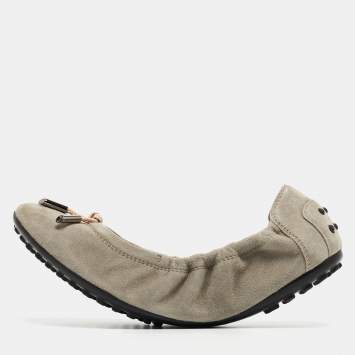 Pre Owned Tod's Grey Suede Scrunch Ballet Flats Size 37