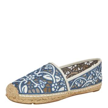 Pre Owned Tory Burch Blue/White Embroidered Leather Cutout Espadrille Flats Size 40.5