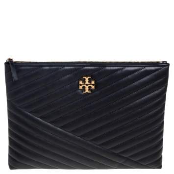 Pre Owned Tory Burch Black Chevron Quilted Leather Kira Pouch