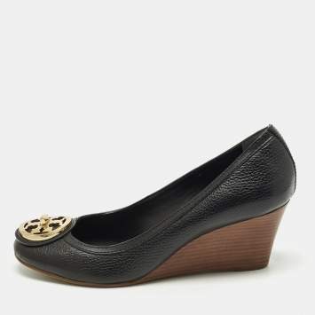 مملوكة مسبقًا Tory Burch Size 40 Black Leather Wedge Pumps