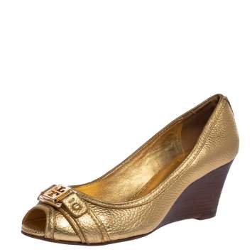 Pre Owned Tory Burch Gold Textured Leather Wedge Peep Toe Pumps Size 38