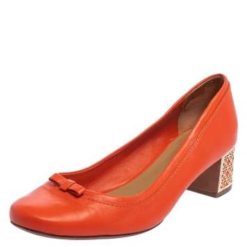 Pre Owned Tory Burch Orange Leather Bow Detail Block Heel Pumps Size 39