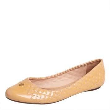 Pre Owned Tory Burch Beige Patent Leather Logo Ballet Flats Size 38.5